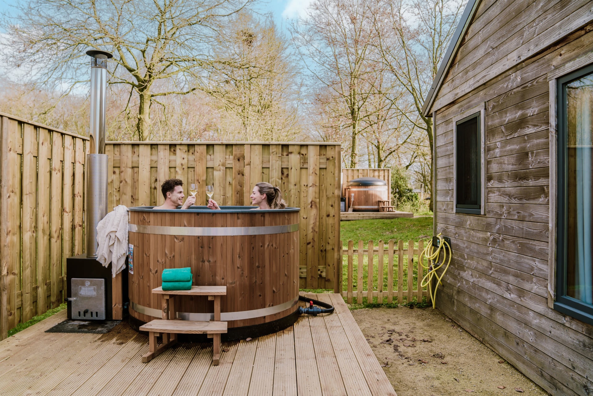 bungalow-damhert-sauna-hottub-accommodatie-vakantiepark-dierenbos