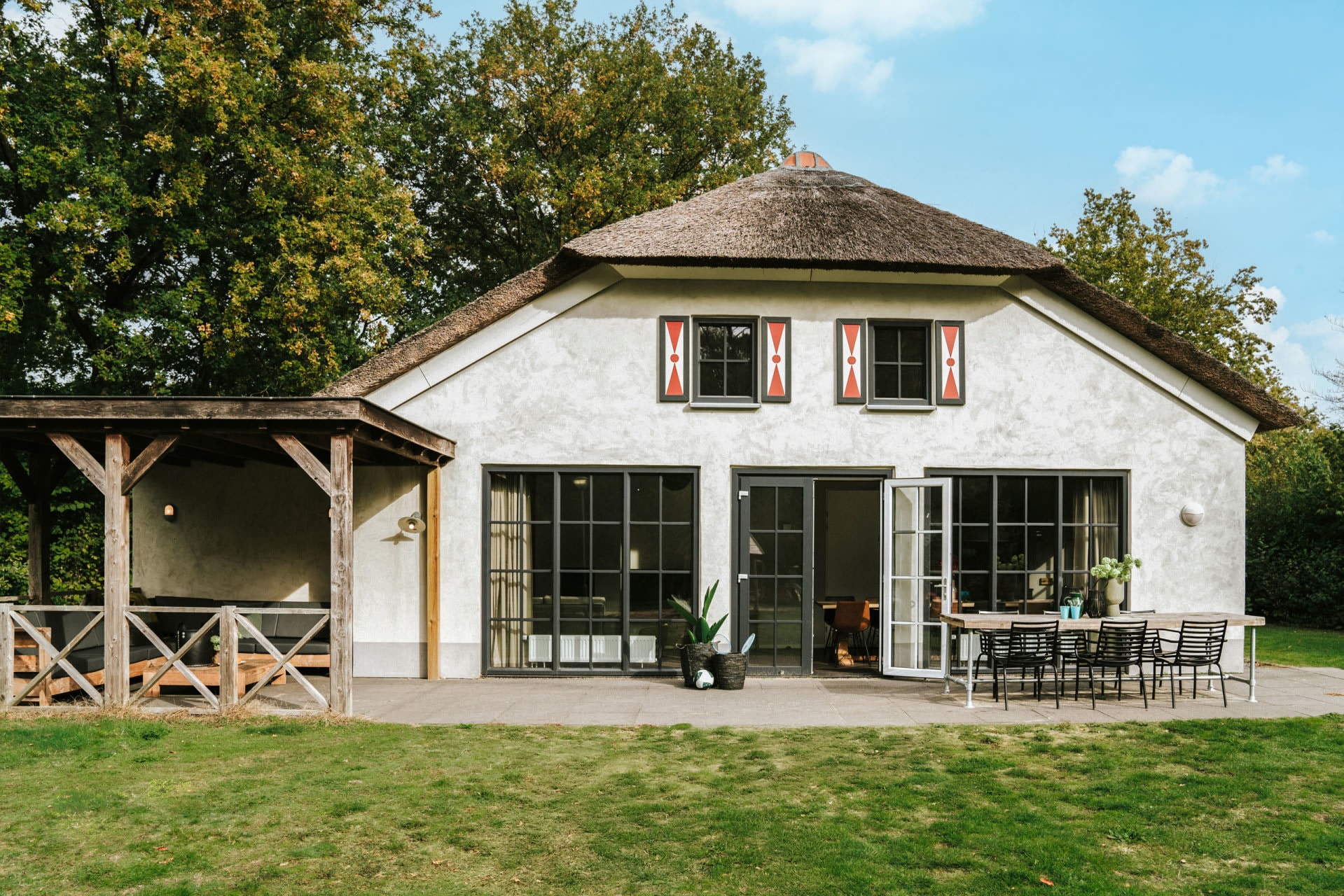 villa-alpaca-vooraanzicht-accommodatie-vakantiepark-dierenbos